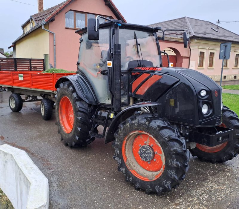 Tractor